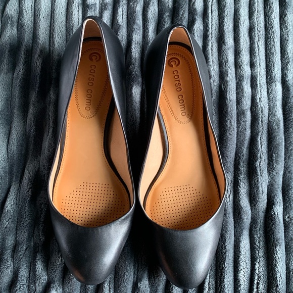 Corso Como Linnden Leather Pump in Black Size 7.5 - Picture 2 of 9